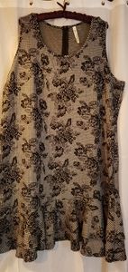 Plus size sleeveless dress